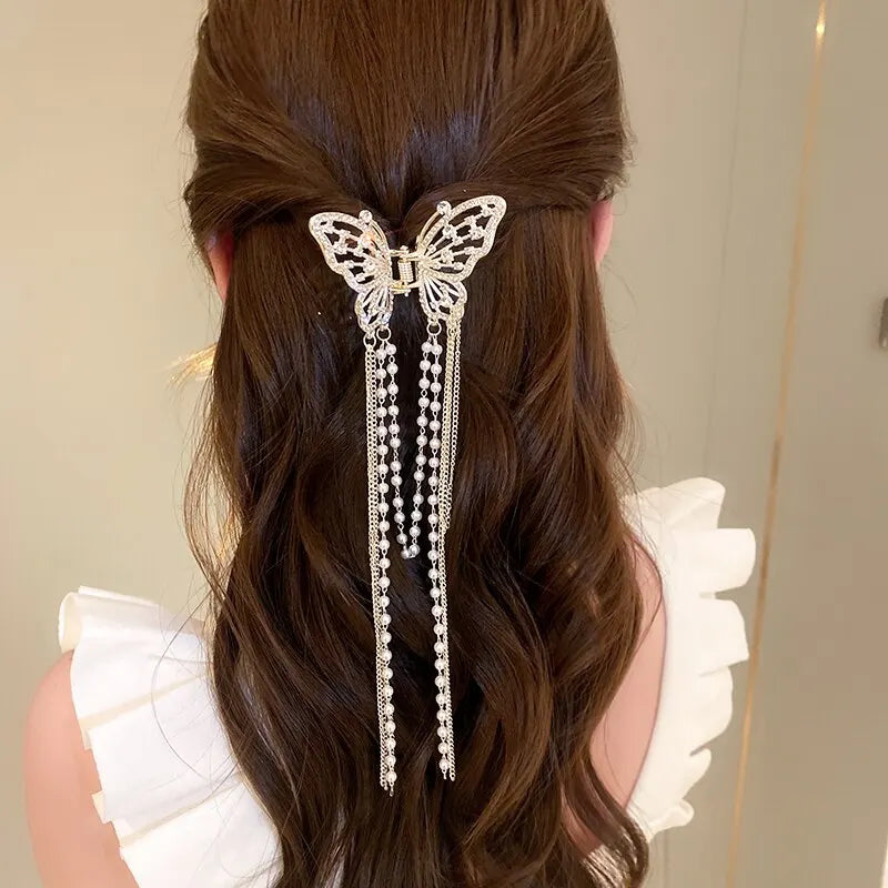 Pinza para el cabello con forma de mariposa y borla larga. Accesorios para el cabello elegantes para mujer. Horquillas con forma de tiburón, con perlas de imitación y diamantes de imitación.