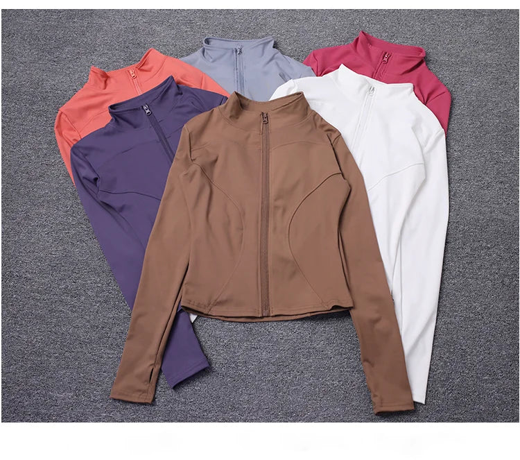 Chaqueta deportiva de manga larga para mujer, ideal para entrenar en el gimnasio o practicar yoga.